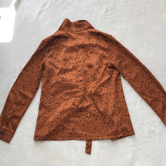 Satin wrap top in copper with dalmation print - Picture 4 of 5